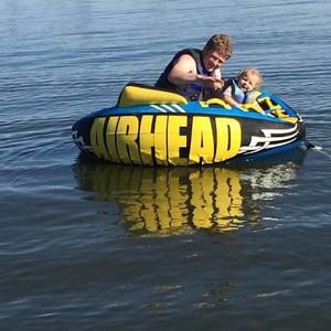 Meet your Posher, Lee